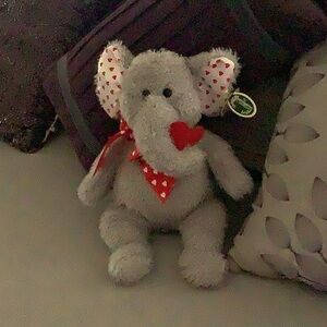 Stuffed Elephant by the Bearington Collection style 190091 Hugh loves yo…